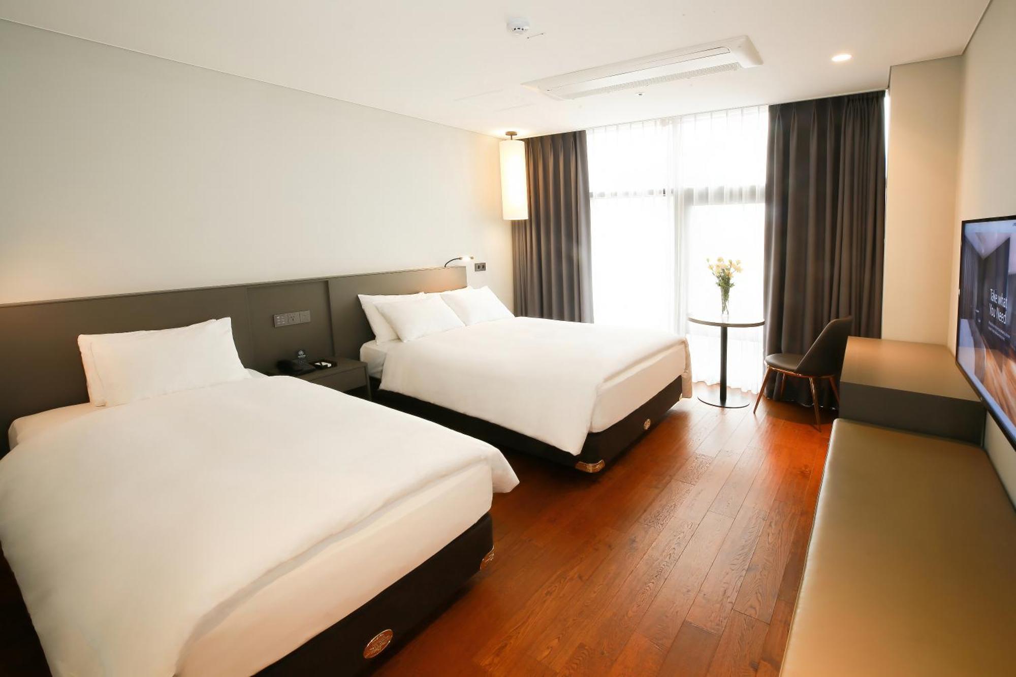 Westernlife Hotel Iksan Phòng bức ảnh