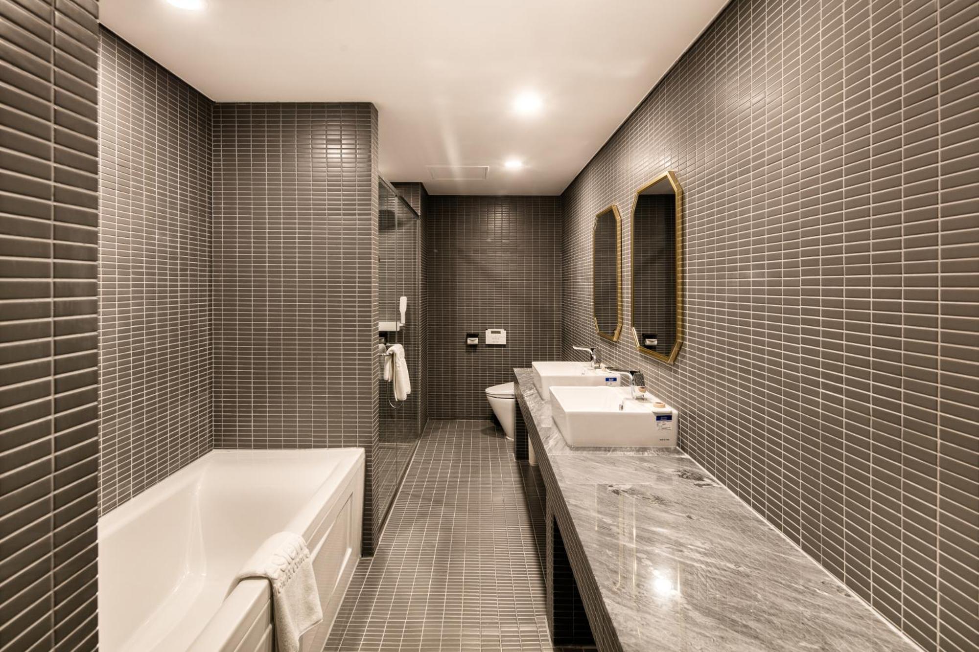 Westernlife Hotel Iksan Phòng bức ảnh